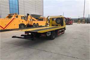 余江非事故拖车